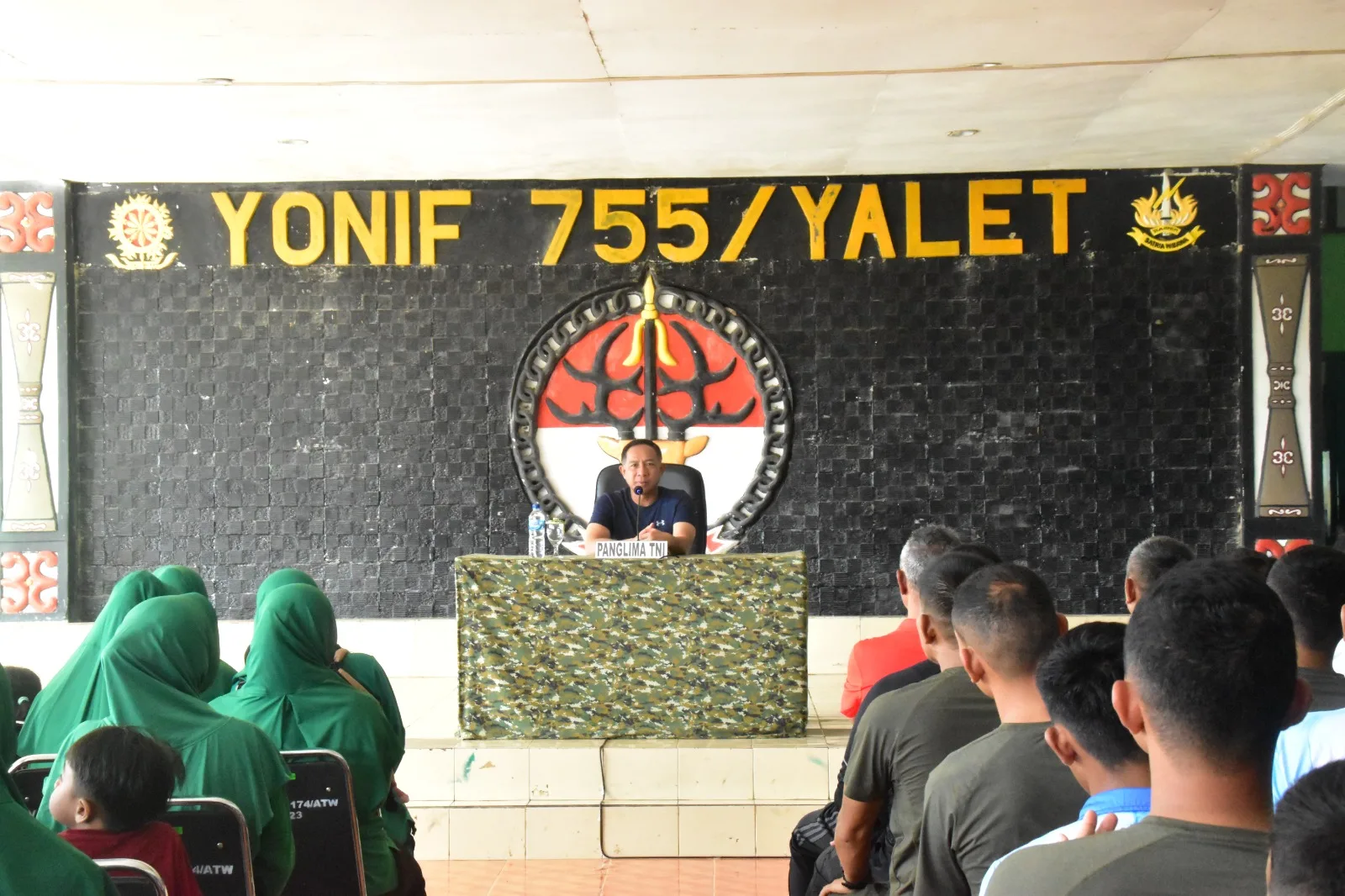 Kunjungi Mayonif R 755/Yalet Merauke, Panglima TNI Ingatkan Prajurit ...